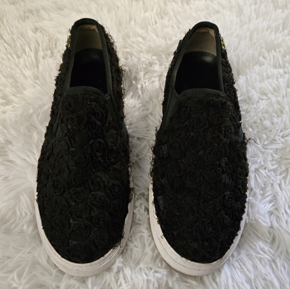 Elegant Black Slip-On Women's Shoes